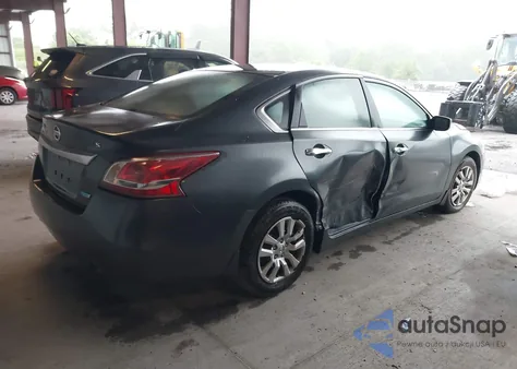 2013 Nissan Altima 2.5 S z USA, uszkodzony, nr VIN 1N4AL3AP6DC270191